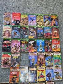 Listing 2 of 3 for Fighting Fantasy Books Collection (49 Books)