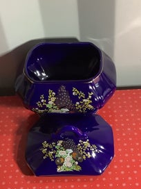 Listing 6 of 15 for Vintage Cute Japanese Bowl with lid