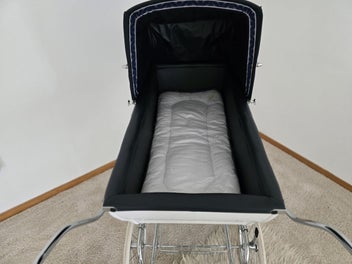 Listing 12 of 20 for Silver Cross Baby Carriage 1980