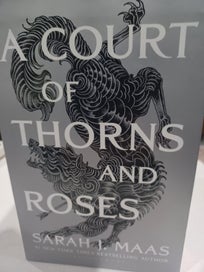 Listing 2 of 3 for A court of thorns and roses boxed set