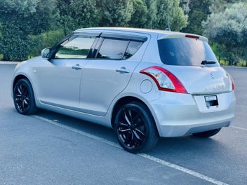 Suzuki Swift 2013 photo 4