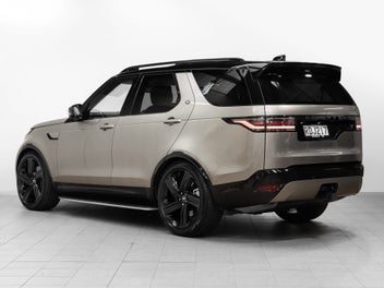 Land Rover Discovery 2025 photo 4