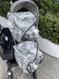 Listing 8 of 19 for Bugaboo Donkey Twin Pram + Bassinets + Accessories | Full Set