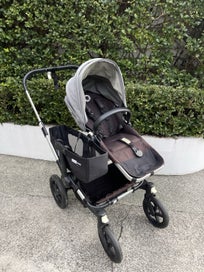 Listing 10 of 19 for Bugaboo Donkey Twin Pram + Bassinets + Accessories | Full Set