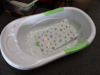 Listing 2 of 2 for Baby bath, support and non slip mat - pickup Morrinsville