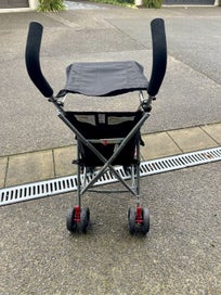 Listing 8 of 8 for $120 Buy Now Edwards & Co Oscar G3 Bundle PLUS Travel Stroller