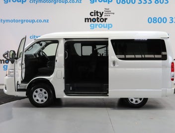Toyota Hiace 2025 photo 4