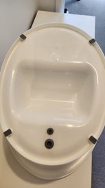Listing 5 of 5 for Shnuggle bath tub