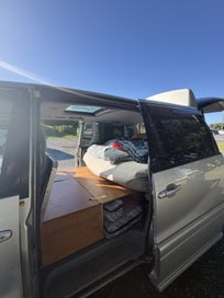 Listing 3 of 9 for Self-contained Toyota Estima