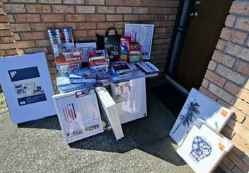 Listing 2 of 14 for Bulk Art supplies