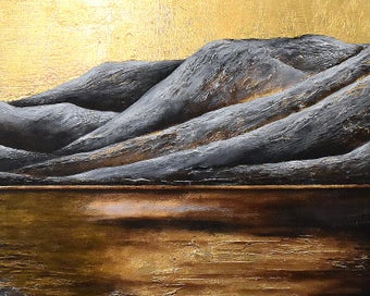 Listing 7 of 11 for THE REMARKABLES - EXTRA LARGE - GOLD LEAF - NZ ORIGINAL