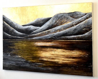 Listing 9 of 11 for THE REMARKABLES - EXTRA LARGE - GOLD LEAF - NZ ORIGINAL