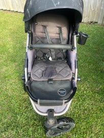 Listing 4 of 5 for Edwards and Co Stroller