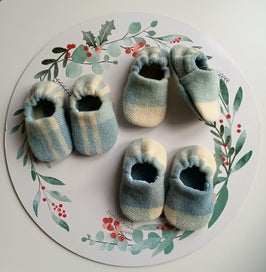 Listing 9 of 9 for Vintage wool baby slippers (new)