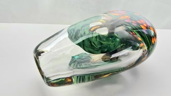 Listing 6 of 8 for Super Heavy LYNDEN OVER Tree Vase - $1 Reserve