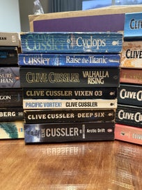 Listing 3 of 5 for Clive Cussler Bulk
