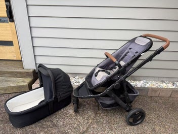 Listing 3 of 11 for Edwards & Co Oscar MX Pram + Very Clean Bassinet | Great Travel System