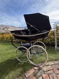 Listing 6 of 9 for Silver cross Pram