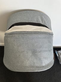Listing 5 of 10 for UPPAbaby VISTA Rumble Seat V2 – Great Condition + Rain Shield & Mosquito Nets