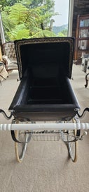 Listing 4 of 5 for SilverCross Pram