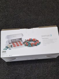 Listing 2 of 4 for Brand New Silhouette Portrait