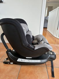 Listing 9 of 15 for Mountain Buggy Safe Rotate Car Seat ISOFIX ONLY