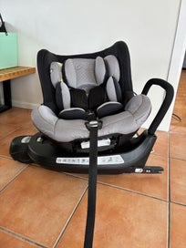 Listing 11 of 15 for Mountain Buggy Safe Rotate Car Seat ISOFIX ONLY