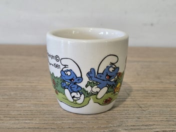 Listing 7 of 12 for Rare " Smurf " Crown Lynn (NZ) Egg Cup - 1980s