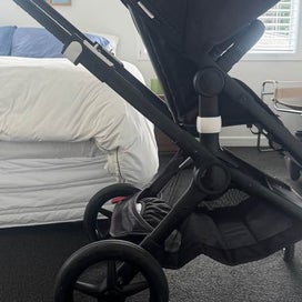 Listing 6 of 8 for Bugaboo Fox 2 bassinet and seat, plus toddler board attachment