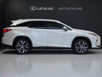 Lexus Rx 450Hl 2018 photo 4