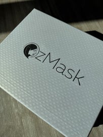 Listing 2 of 2 for OzMask LED Light Therapy Face Mask in great condition (Almost new)