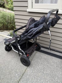 Listing 3 of 5 for Mountain buggy duet