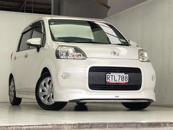 Toyota Porte 2013 photo 3