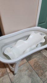 Listing 2 of 3 for Baby Bath tub + floater