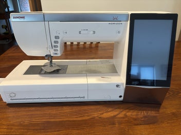 Listing 4 of 8 for Janome MC 15000