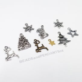Listing 1 of 3 for CHRISTMAS CHARMS Christmas Tree, Reindeer, Snow Flake, Star (per bag)