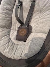 Listing 2 of 4 for Maxi Cosi Cassia Swing Essential Graphite