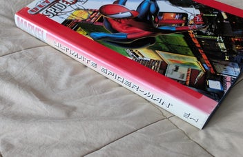 Listing 4 of 5 for Ultimate Spider-Man (hardcover volume 1)