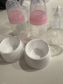 Listing 4 of 8 for Unimom Hospital Grade Breast Pump + Avent Storage Containers
