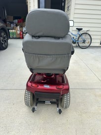 Listing 2 of 8 for Mobility aids