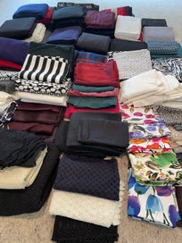 Listing 4 of 7 for Huge bulk lot of high quality fabrics - 83kg of silk,lace,merino, cotton, linen