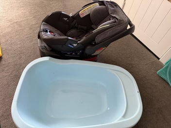 Listing 3 of 8 for Baby Travel Bundle – Britax Stroller + Capsule
