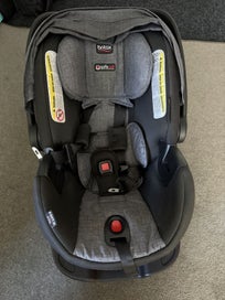 Listing 5 of 8 for Baby Travel Bundle – Britax Stroller + Capsule