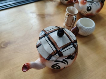 Listing 2 of 9 for Wade Ceramics Tea Pot 'Scottie the Golfer'