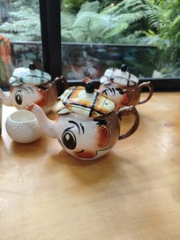 Listing 9 of 9 for Wade Ceramics Tea Pot 'Scottie the Golfer'