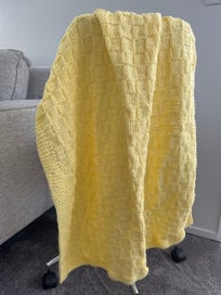 Listing 2 of 2 for Hand Knitted Bassinet / Baby Blanket