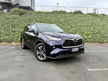 Toyota Highlander 2025 photo 2