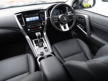Mitsubishi Pajero Sport 2026 photo 4