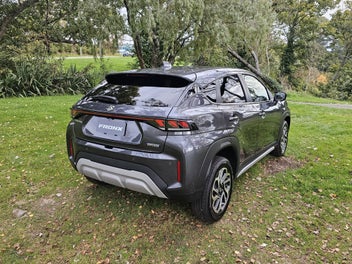 Suzuki Fronx 2026 photo 4