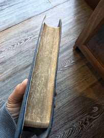 Listing 2 of 8 for Vintage Holy Bible – Revised Standard Version (1952)